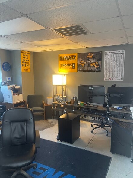 More Photos Of 404 Ross Ave, Easley General Retail For Lease