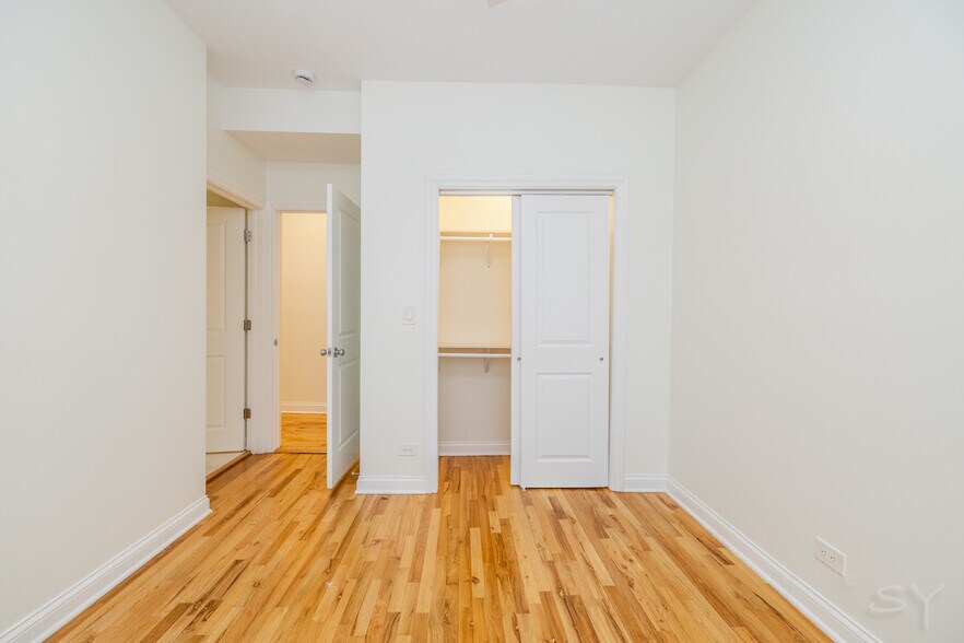More Photos Of 1439 E 66th Pl, Chicago Apartments For Sale