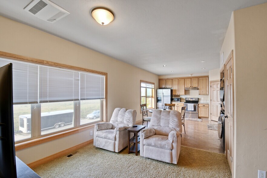 More Photos Of 299 Prairie Dr, Stanley Office For Sale