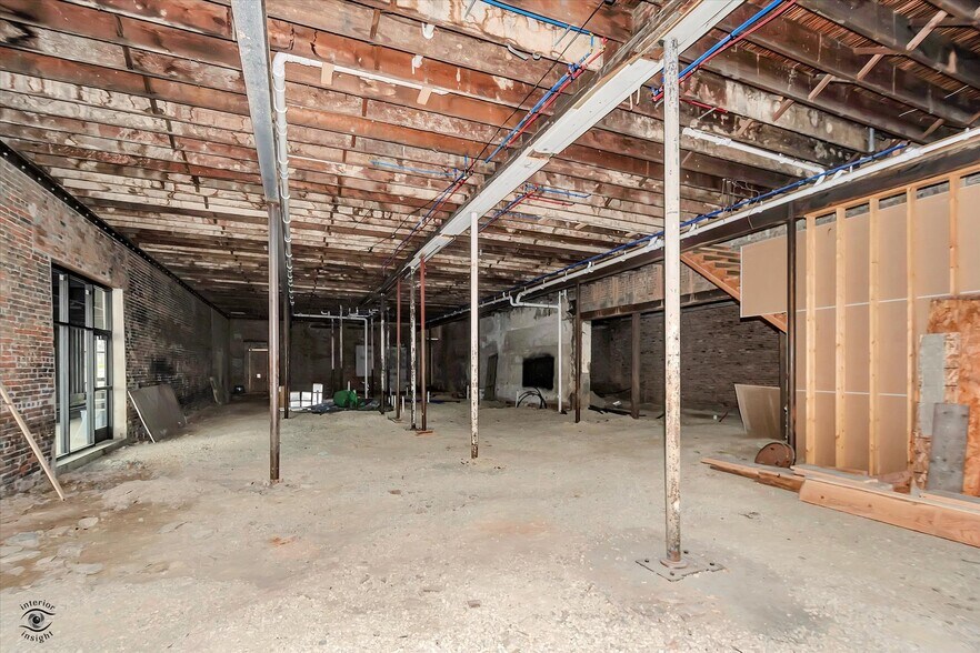 More Photos Of 801-805 1st Street, La Salle Storefront Retail Residential For Sale