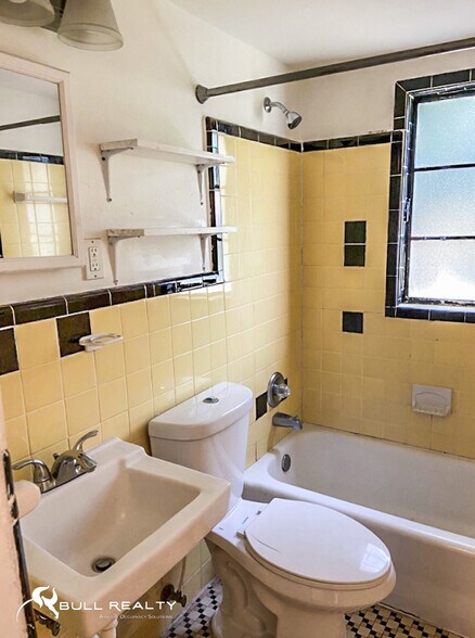 More Photos Of 395 Oakland Ave SE, Atlanta Apartments For Sale