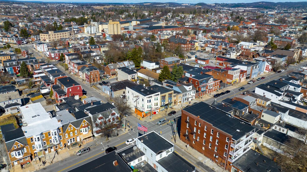 More Photos Of 665-667 W Market St, York Storefront Retail Residential For Sale