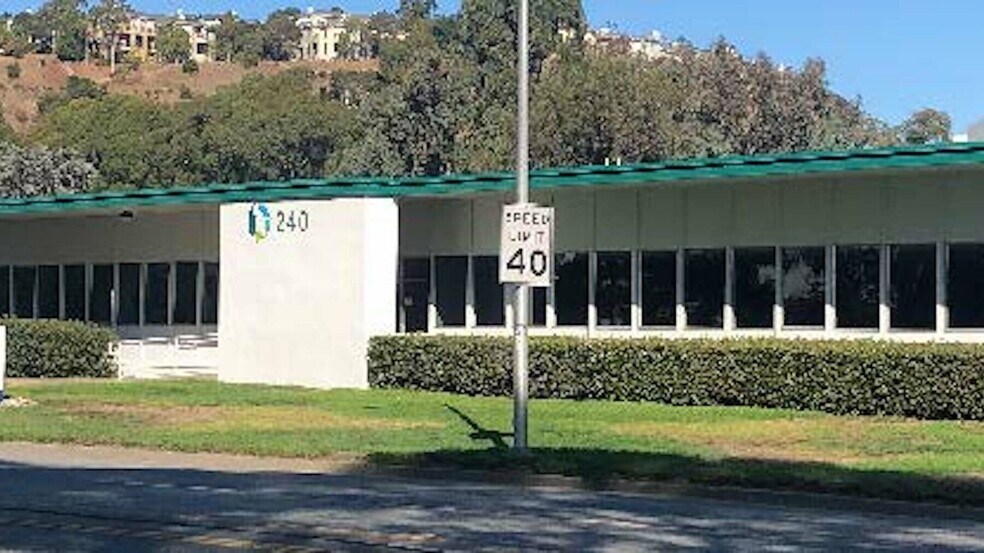 Primary Photo Of 240-246 Valley Dr, Brisbane Unknown For Lease