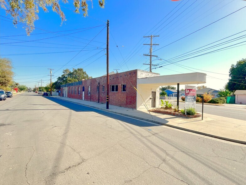 More Photos Of 401-403 E Mission Rd, San Gabriel Storefront Retail Office For Sale