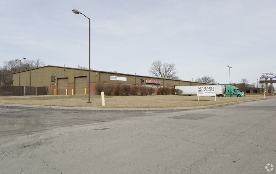 Primary Photo Of 3140 S 28th St, Kansas City Warehouse For Lease