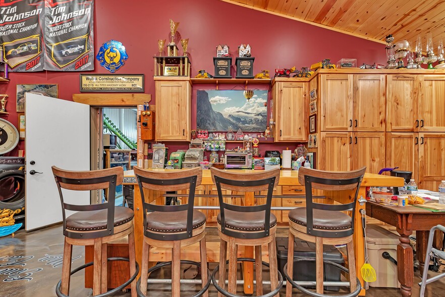 More Photos Of 6225 Lark Rd NW, Sauk Rapids Warehouse For Lease