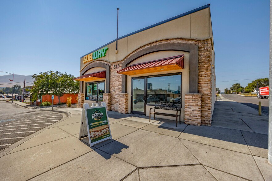 More Photos Of 515 9th St, Benton City Drugstore For Lease