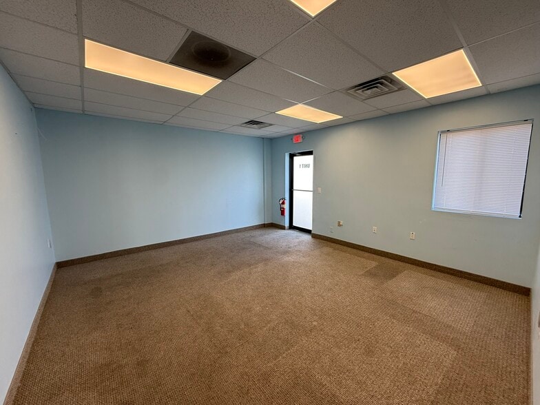 More Photos Of 432 Sand Shore Rd, Hackettstown Flex For Lease