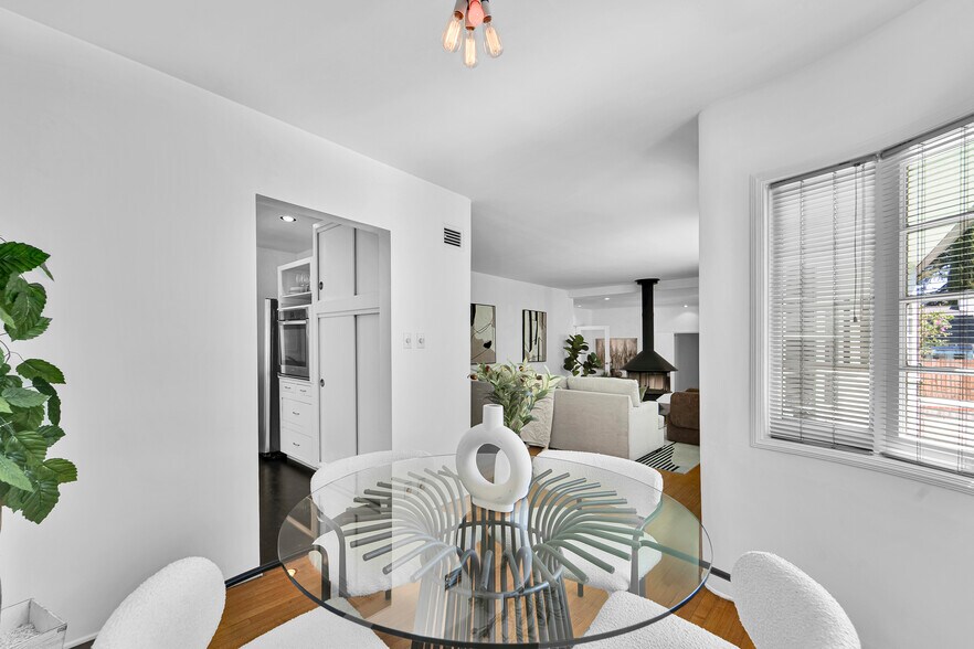 More Photos Of 4227 Van Nuys Blvd, Sherman Oaks Apartments For Sale