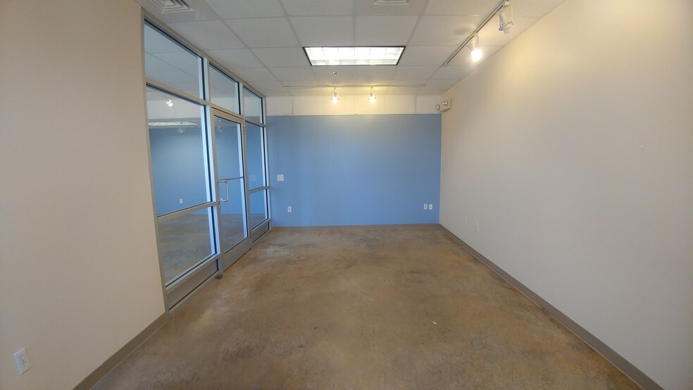 More Photos Of 605 W Main St, Carrboro Medical For Sale