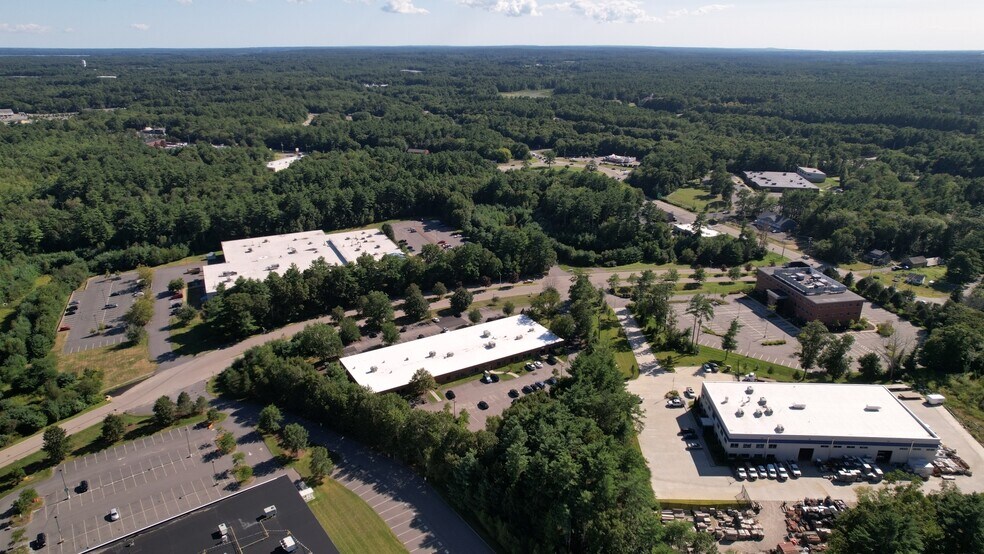 More Photos Of 16 Commerce Blvd, Middleborough Office For Lease