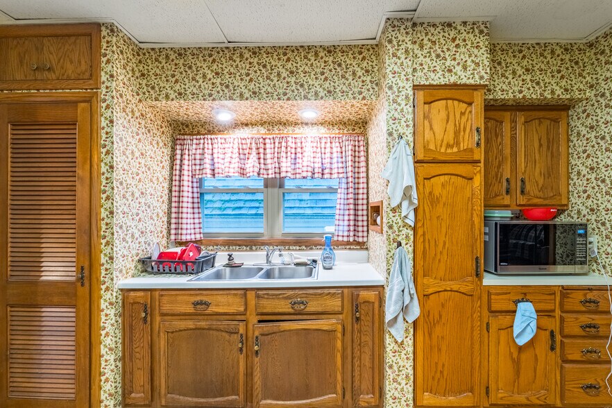 More Photos Of 550 S 1st Ave, Wausau Multifamily For Sale