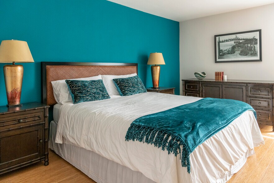 More Photos Of 901 Ocean Ave, Santa Monica Apartments For Sale