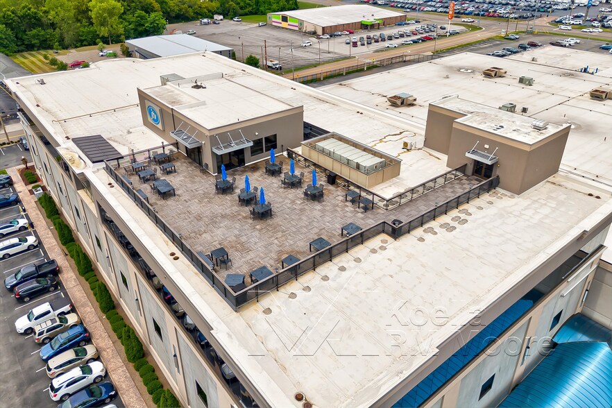 More Photos Of 9600 Parkside, Knoxville Distribution For Lease