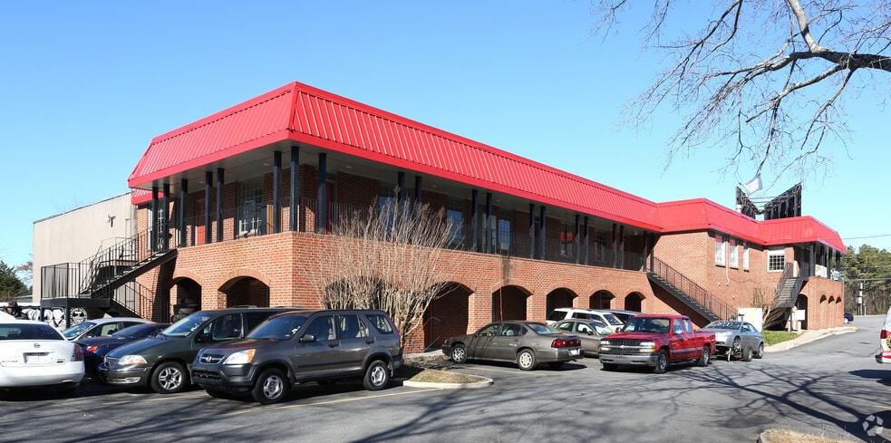 More Photos Of 5895 Memorial Dr, Stone Mountain Unknown For Lease