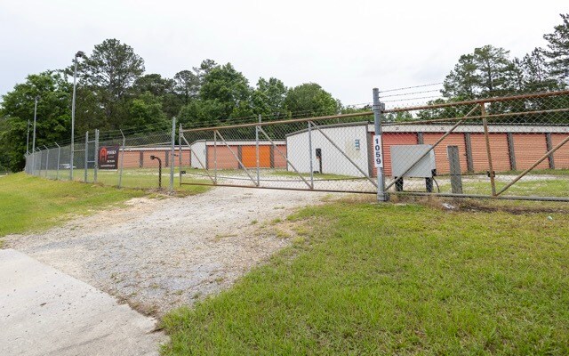 More Photos Of 1059 Wrightsboro rd, Thomson Self Storage For Sale