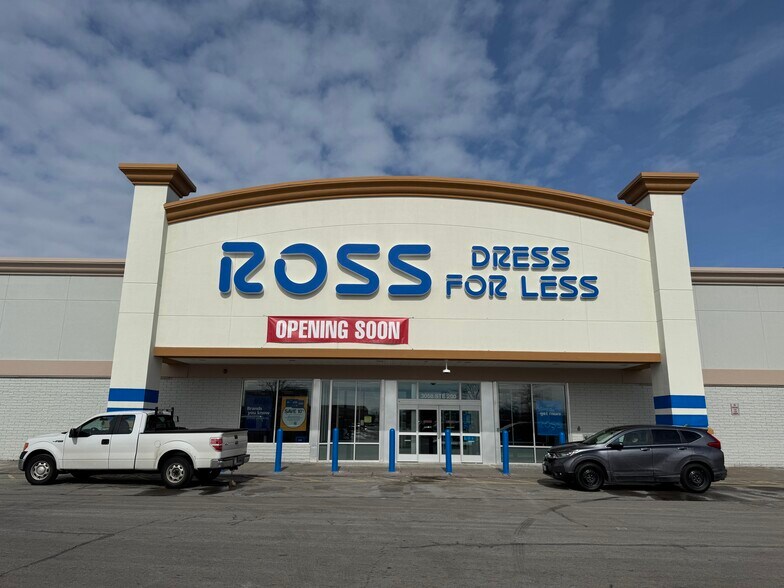 More Photos Of 3040-3056 Sheridan Dr, Amherst Storefront For Lease
