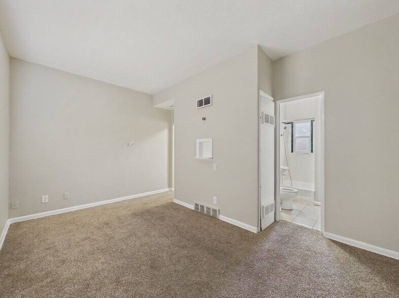 More Photos Of 5995 W 29th Ave, Wheat Ridge Apartments For Sale