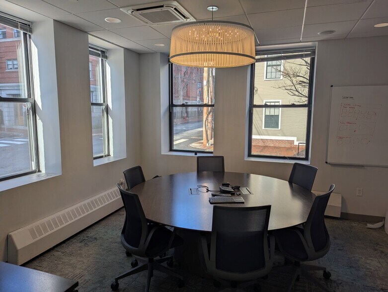 More Photos Of 24 Thorndike St, Cambridge Office For Lease