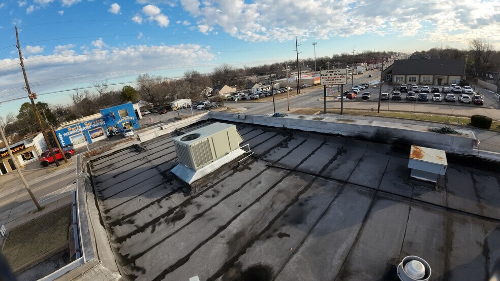 More Photos Of 3616 E 11th St, Tulsa Fast Food For Sale