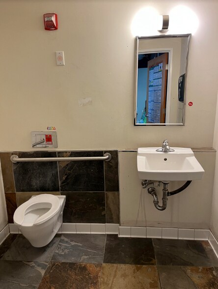 More Photos Of 529 Stevenson St, San Francisco Apartments For Sale