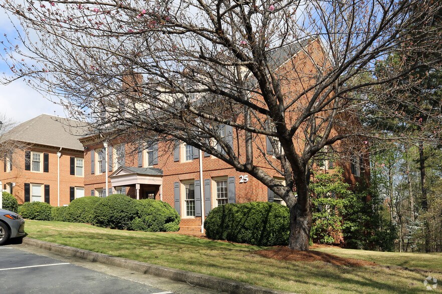More Photos Of 1827 Powers Ferry Rd SE, Atlanta Unknown For Lease