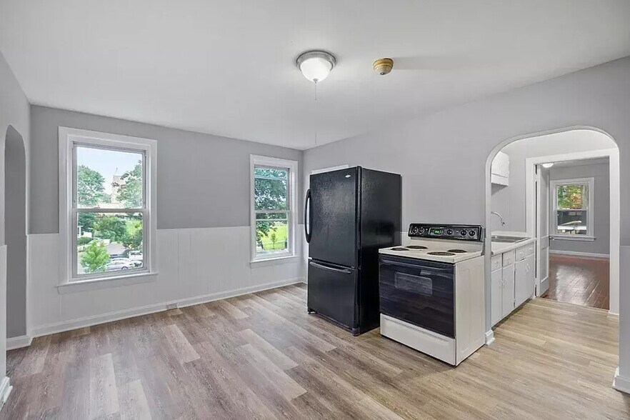 More Photos Of 113 Spruce St, Leominster Apartments For Sale