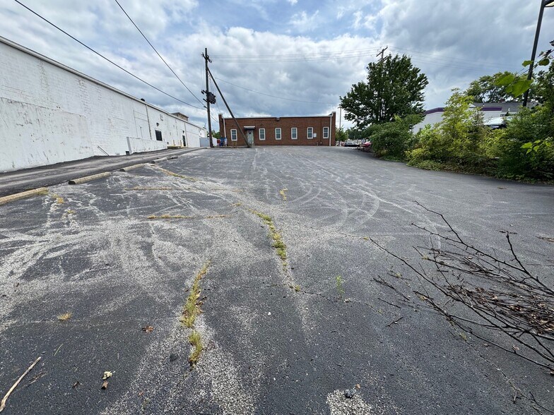 More Photos Of 2680 State Rd, Cuyahoga Falls Office For Sale