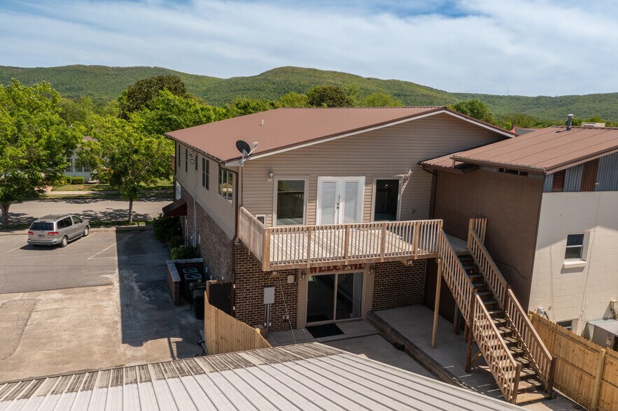 More Photos Of 3251 Main St, Pikeville Specialty For Sale
