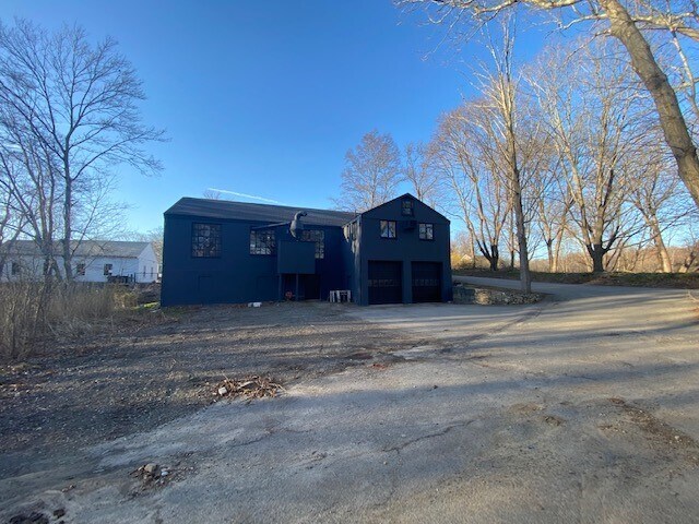 More Photos Of 81 Hawthorne St, East Weymouth Service For Sale