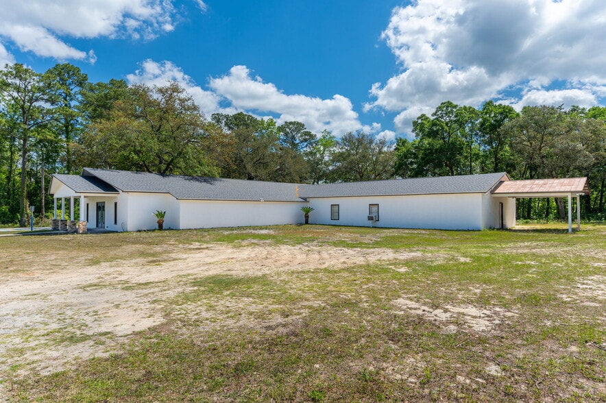 More Photos Of 17457 US-331, Freeport Specialty For Sale