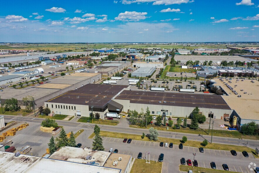 More Photos Of 5610-5800 44 St SE, Calgary Industrial For Sale
