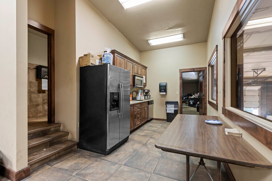 More Photos Of 1005 S Montana St, Butte Warehouse For Sale