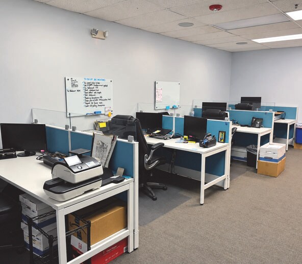 More Photos Of 4524 Green Point Dr, Greensboro Warehouse For Lease