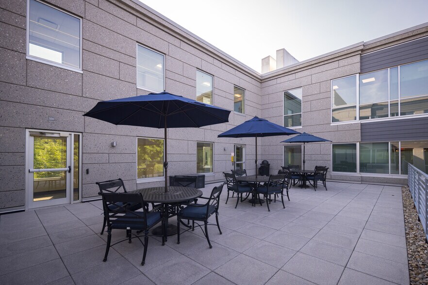 More Photos Of 249 Danbury Rd, Wilton Medical For Lease