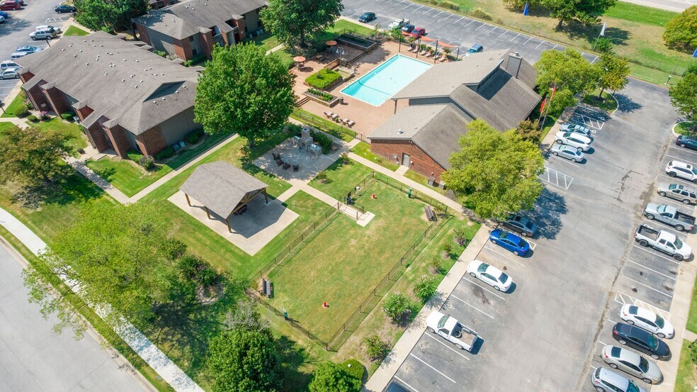 More Photos Of 6326 S 107th East Ave, Tulsa Apartments For Sale