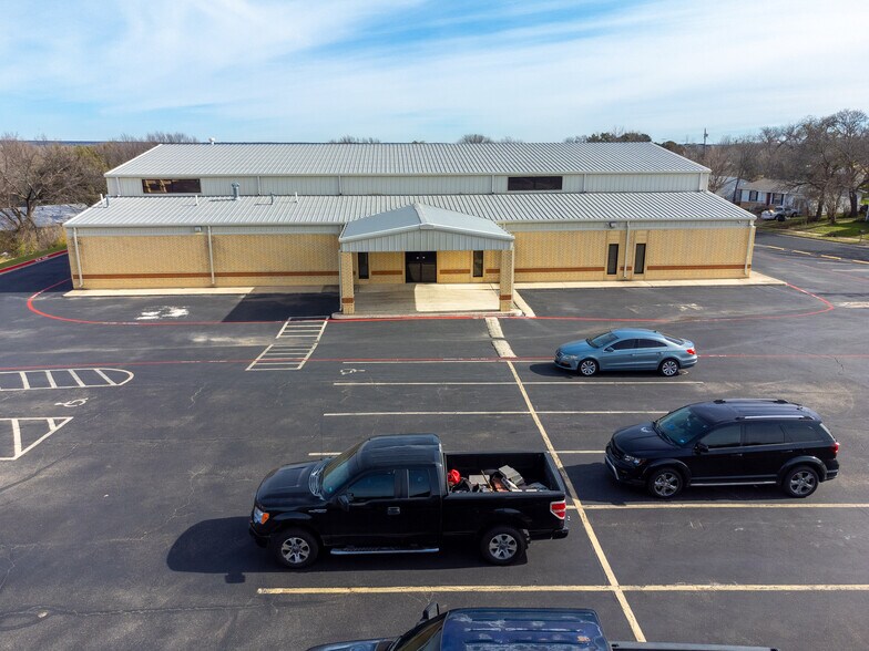 More Photos Of 906 Trimmier Rd, Killeen Religious Facility For Sale