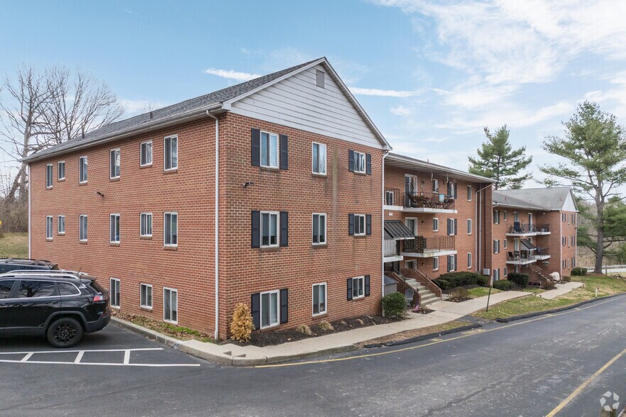 More Photos Of 155 Westtown Way, West Chester Apartments For Sale