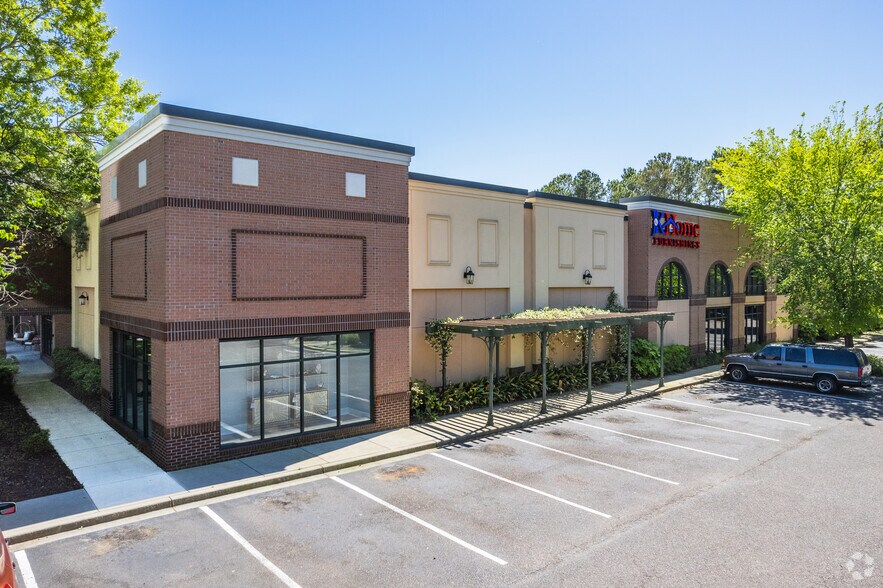 More Photos Of 600 Long Point Rd, Mount Pleasant Unknown For Lease