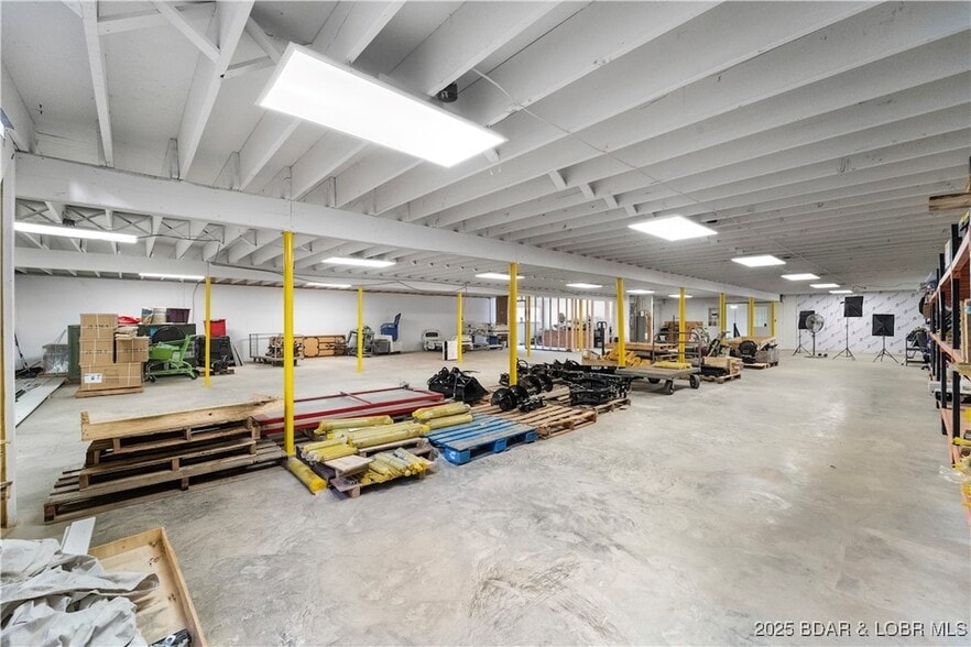 More Photos Of 706 N Main St, Gravois Mills General Retail For Sale