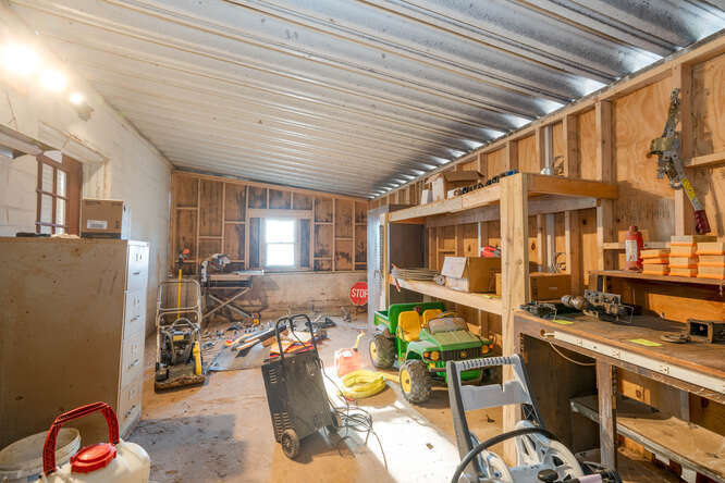 More Photos Of 497 NW Kirk Rd, Marietta Office For Sale