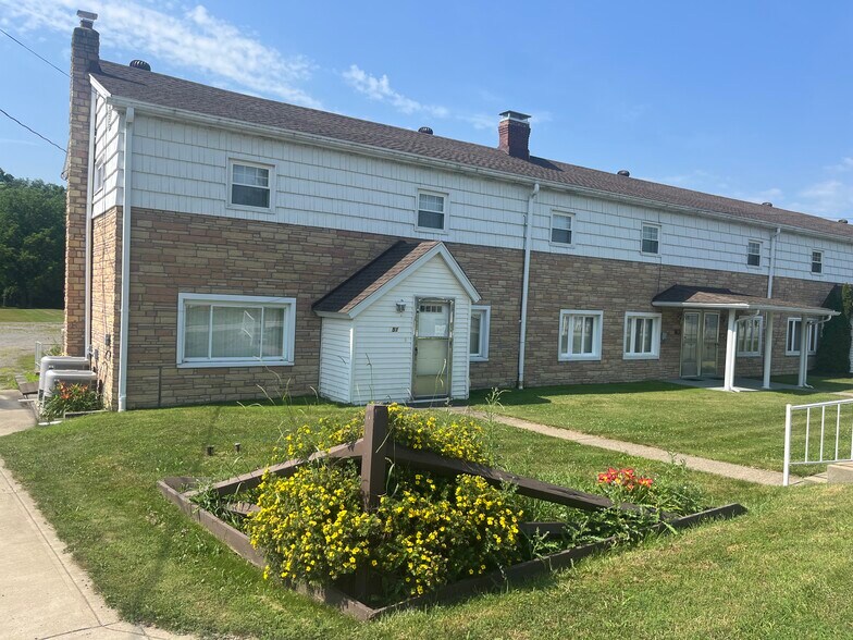 More Photos Of 451/457 Joffre Cherry Valley St, Burgettstown Multifamily For Sale