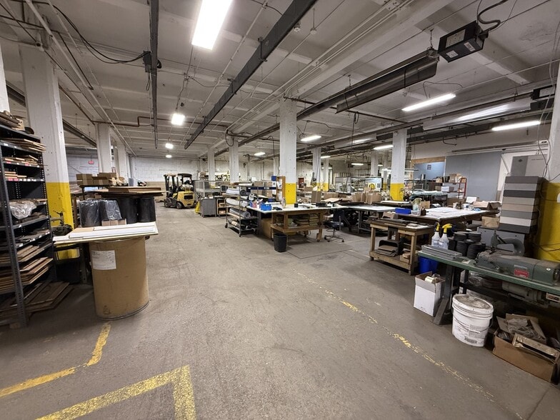 More Photos Of 113 Colgate Ave, Buffalo Manufacturing For Sale