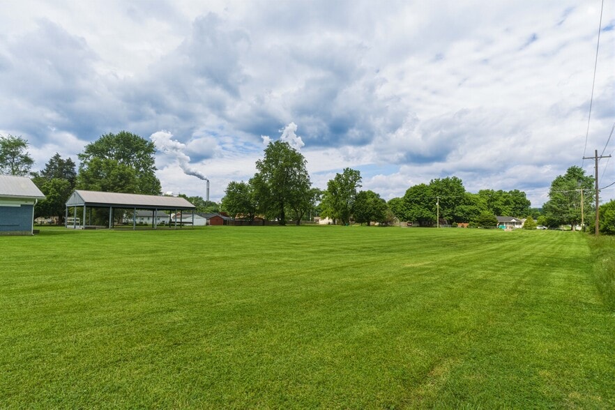 More Photos Of 13908 Dixie Hwy, Louisville Religious Facility For Sale