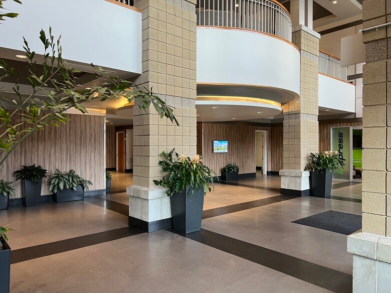 More Photos Of 10619 S Jordan Gtwy, South Jordan Office For Sale