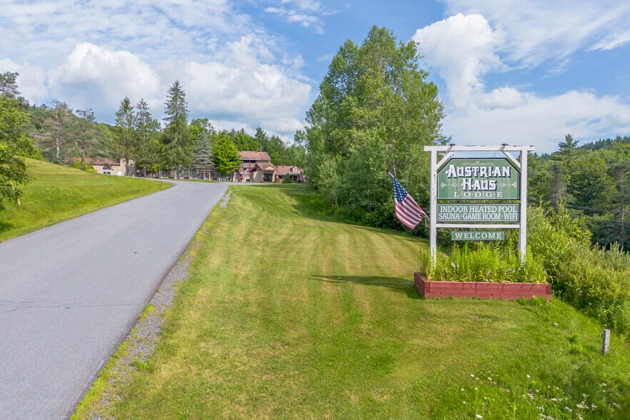 More Photos Of 6 Abroad Rd, West Dover Hotel For Sale