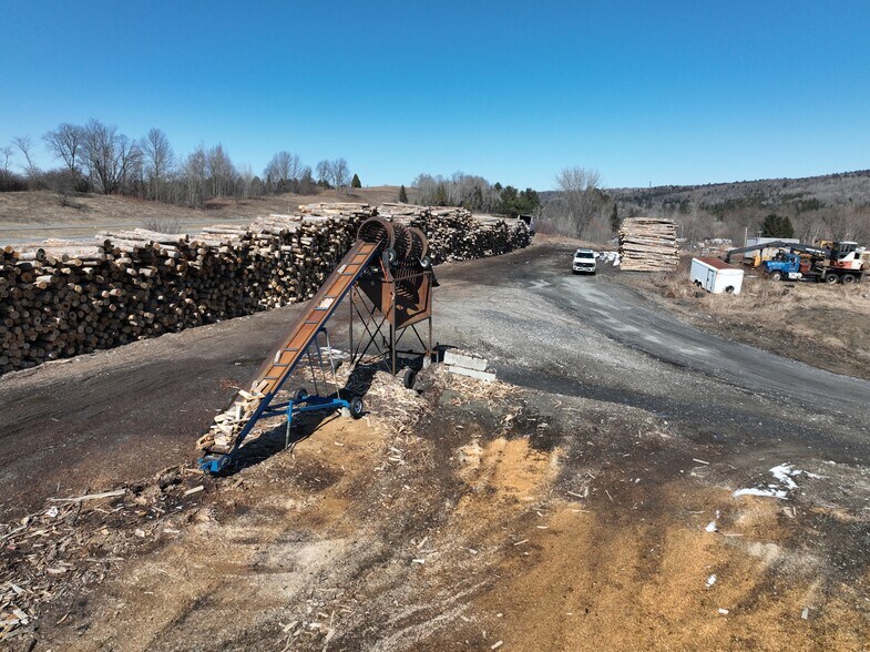 More Photos Of 109 River Rd, Orleans Specialty For Sale