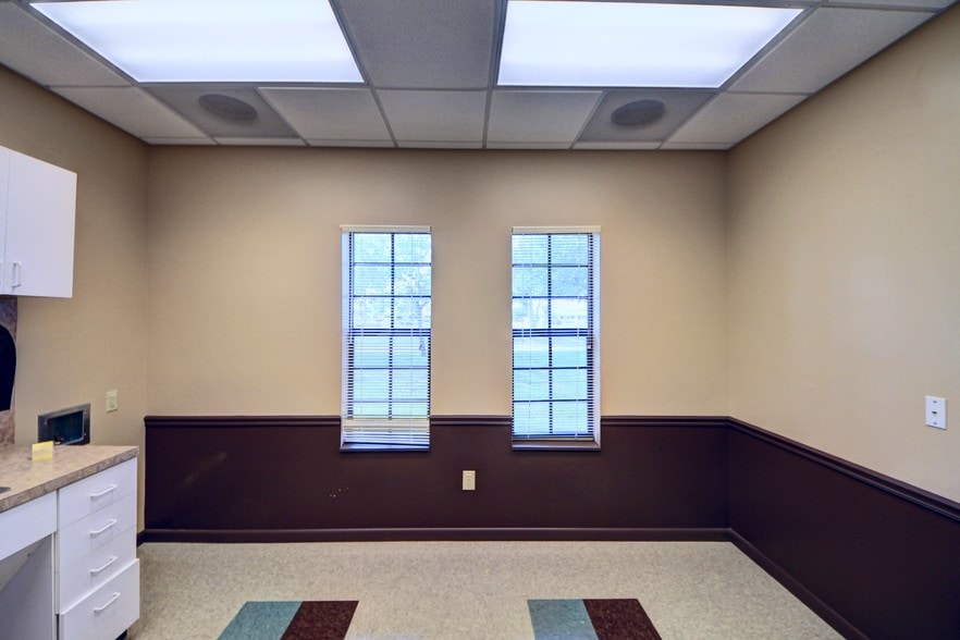 More Photos Of 3021 Eau Gallie Blvd, Melbourne Medical For Lease