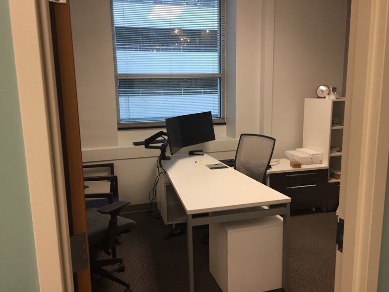 More Photos Of 309 Smithfield St, Pittsburgh Medical For Lease