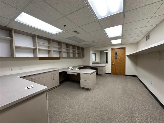 More Photos Of 1700 S 1st Ave, Iowa City General Retail For Sale